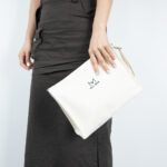 Embroidered Canvas Clutch Bag - 图片 2